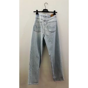 American Eagle Mom Jeans